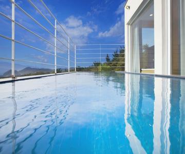 The Mare Pool Villa Pension