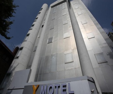 Y Hotel