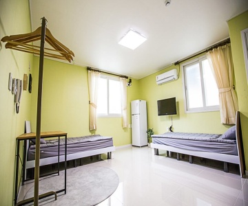 Seongsaneogeodeulang Guesthouse