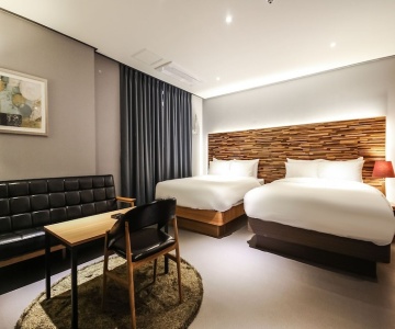 Hotel Raon