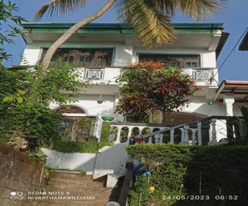Raja174 Tourist Inn