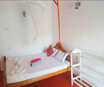 Canoe Beach House & Spa