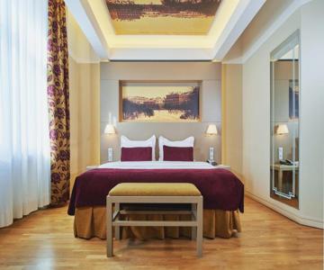 Opera Hotel & Spa