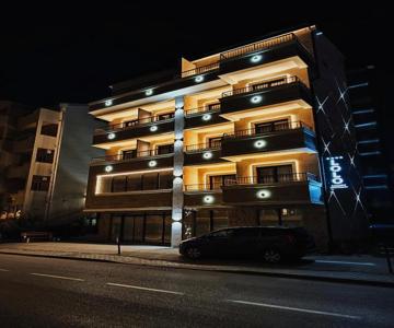 Lolo Luxury Rooms & Suites