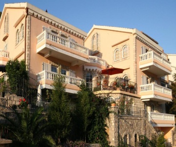 daMonte Apartments & Rooms