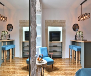 P.S. Cattaro Apartments