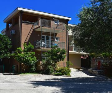 Apartments Montenegro Risan Cuckovic