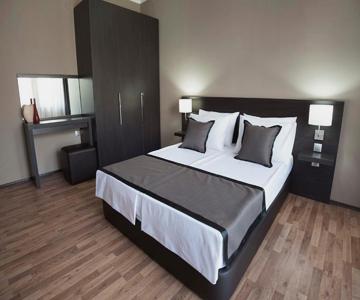 Soho Apartments