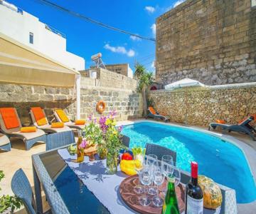 Gawhra Holiday Home