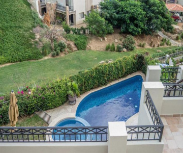 Ventanas Hotel & Residences