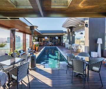 K Tower Urban Boutique Hotel By Lucerna