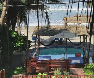 Casa de Las Olas Surf & Beach Club