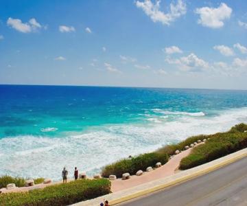 Isla 33 Resort & Villas