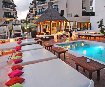 Dolce Vita Caribe Beach B&B