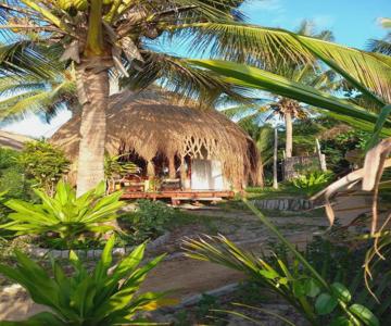 Baobab Beach Lodge & Backpackers