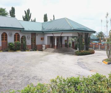 Jacaranda Suites