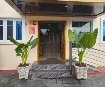J Blitz International Hotel