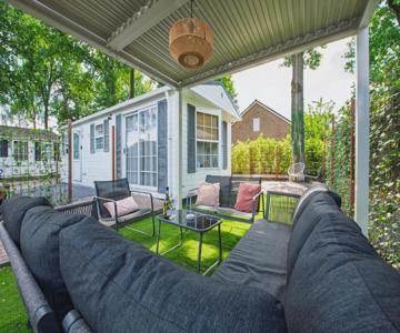 89, Groenvink - One With Nature!