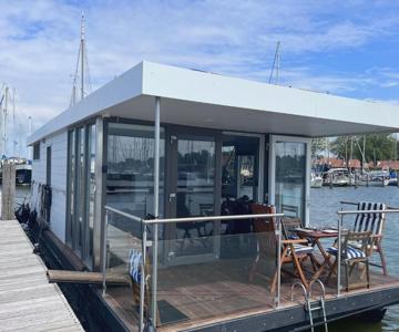 Oktopus-lofts - Houseboat