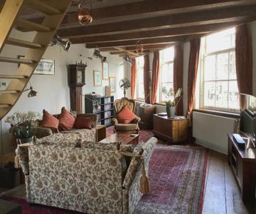Former Rembrandt Workshop Two Bedroom B&b