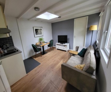 Spacious Private Guest House