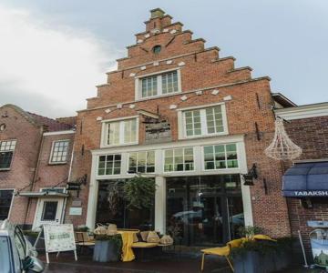 Bed Bij Bistro