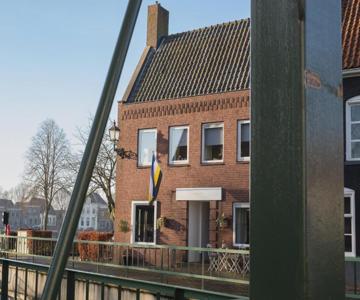 Yep! Slapen Bij De Sluis