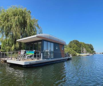 Houseboat Kamperland