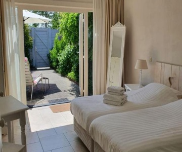 Studio Broeckestraat 12