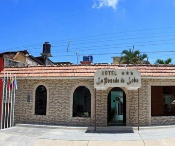 La Posada de Lobo Hotel & Suites