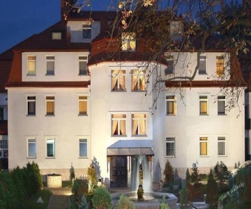 Villa Residence