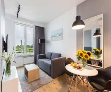 S6 by Platinum Residence