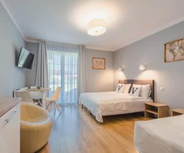 VILLA VARSOVIA ROWY