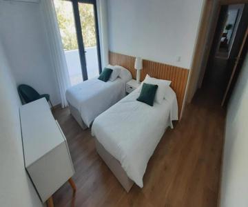 Casas Peralta - Outeiro