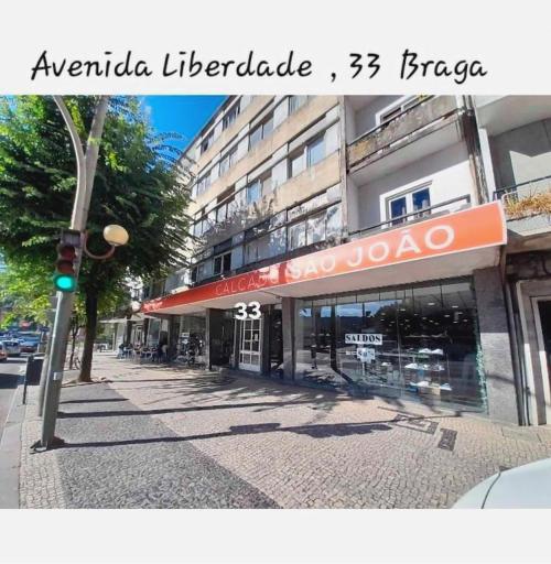 Liberdade Home Royall Direito