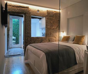 Domi Suites & Studios