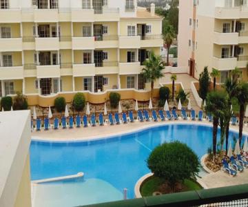 Vp Flat With Balcony And Pool View