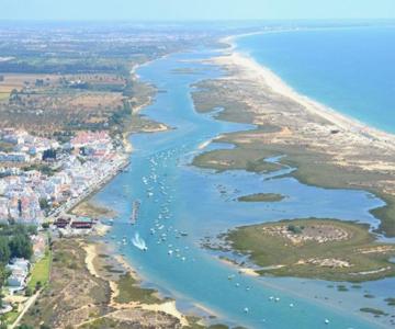 Al Cabanas De Tavira