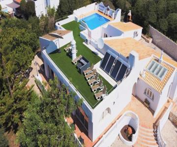 Villa On The Beach By Galantevasques