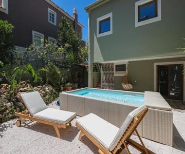 Walk In Hostel Faro Airport