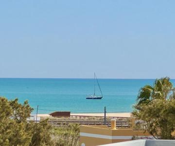 Lagos Sun & Beach Apartment By Homing