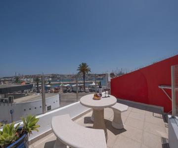 Olhando O Mar - Lagos