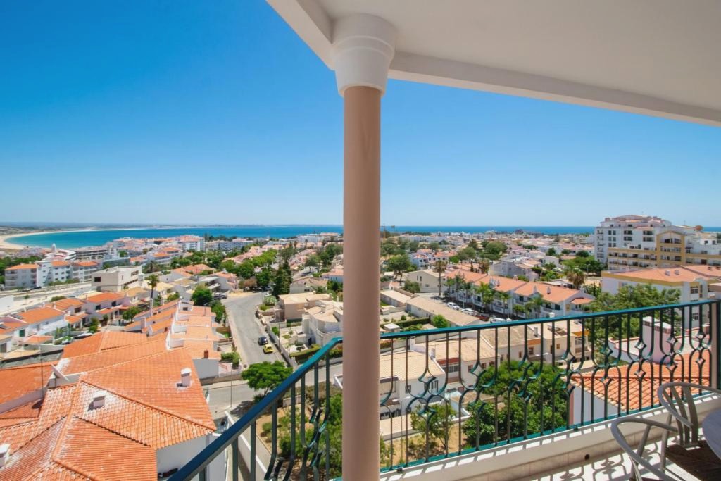 BeGuest Lagos Ocean View Apartment
