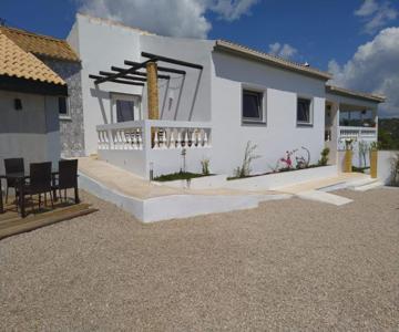 Casa Vista Dos Cerros