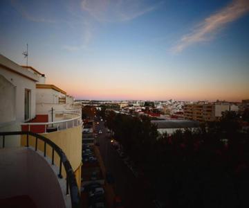 Fred E Kika Holidays