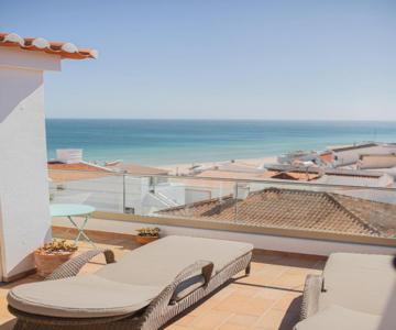 Casa Pedro In Salema - Oceanview & Beach