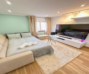 Lisbon Luxury Studio