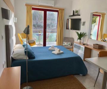 Ericeira Surf And Sun