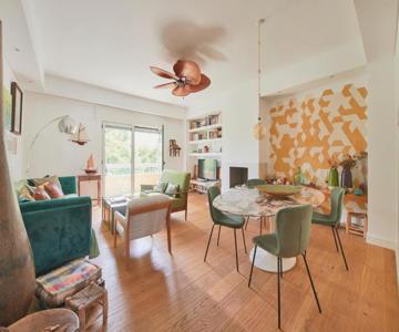 Sunny Beach Oasis, By Timecooler