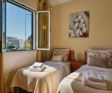 Largo Dos Milagres, A Home In Madeira